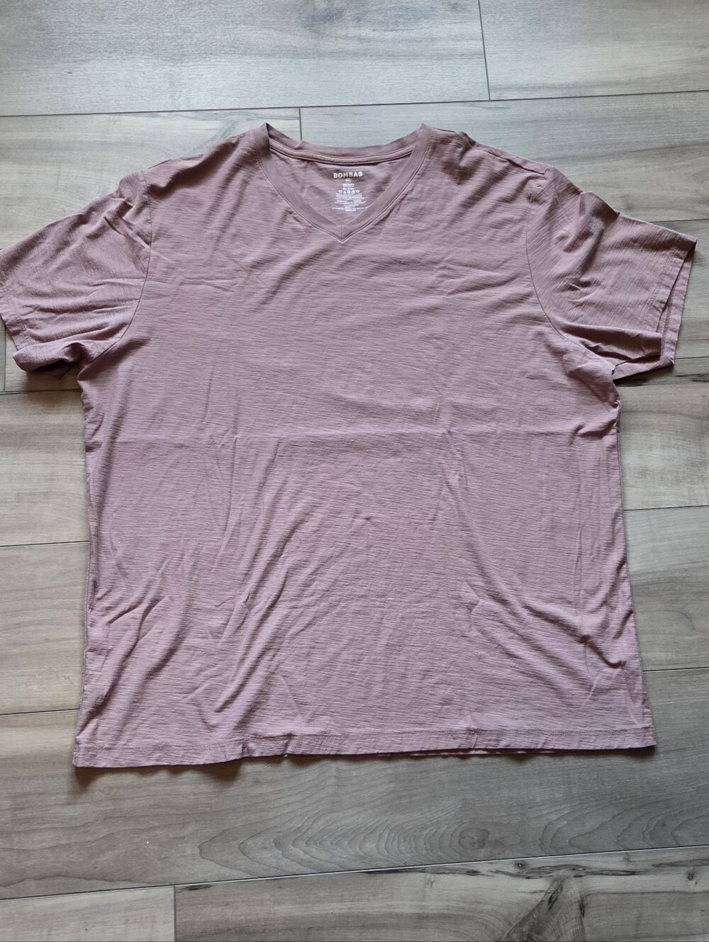 Bombas Men's V‑Neck Tee in Dusty Rose